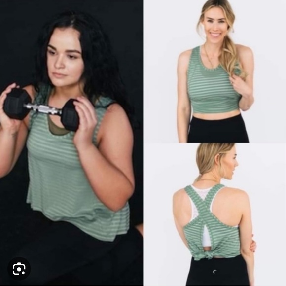 Zyia Nimbus workout tank - Picture 2 of 3